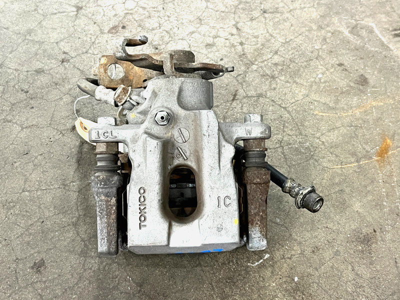 ⭐2017-2022 TOYOTA PRIUS PRIME FWD REAR LEFT SIDE BRAKE CALIPER ASSY OEM LOT2685