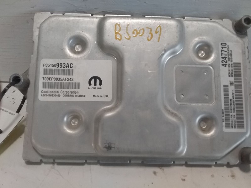 Engine ECM Electronic Control Module 2.4L Fits 15 200 3438436