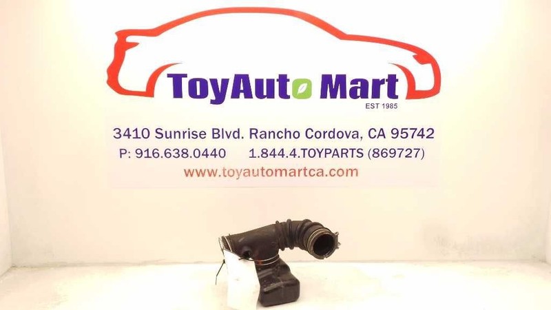 98 99 00 TOYOTA RAV4 2.0; 4CYL AIR CLEANER RESONATOR TUBE ASSEMBLY