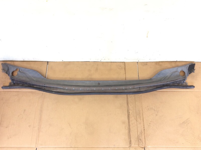 95-97 Odyssey Top Cowl Screen Assy Windshield Wiper Cover Panel Garnish Vent OEM