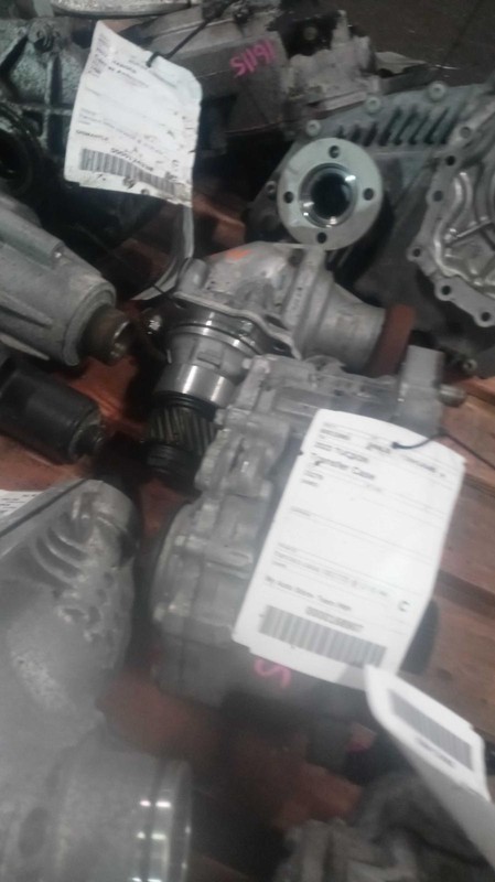 2022 Hyundai Tucson 4WD Transfer Case Assembly OEM 27K Miles - Blue