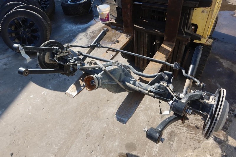 2021-2023 Jeep Wrangler JL OEM 3.73 Ratio Rear Differential m220 68546765