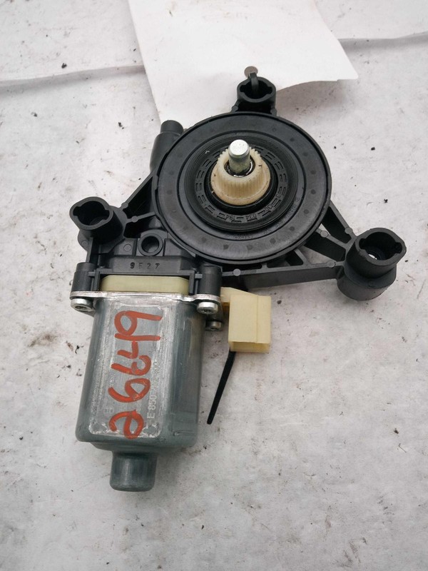 2017 Audi A3 Left Window Regulator Blue OEM Used 78K Miles - 341202