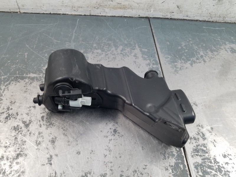 2020 Mercedes AMG C 63 Windshield Washer Reservoir #2454 A10