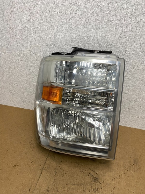 2008-2014 Ford Econoline E150 E250 E350 Right Passenger Headlight Oem AC3412 DW