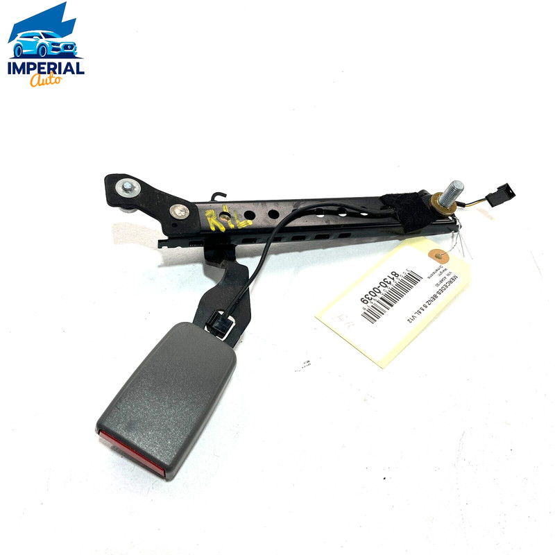 07-13 Mercedes S63AMG S600 S550 Rear Left Driver Side Seat Belt Buckle Black OEM
