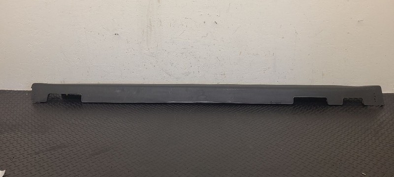 16-22 Kia Niro Left Driver Rocker Panel Molding OEM 87753-Q4000