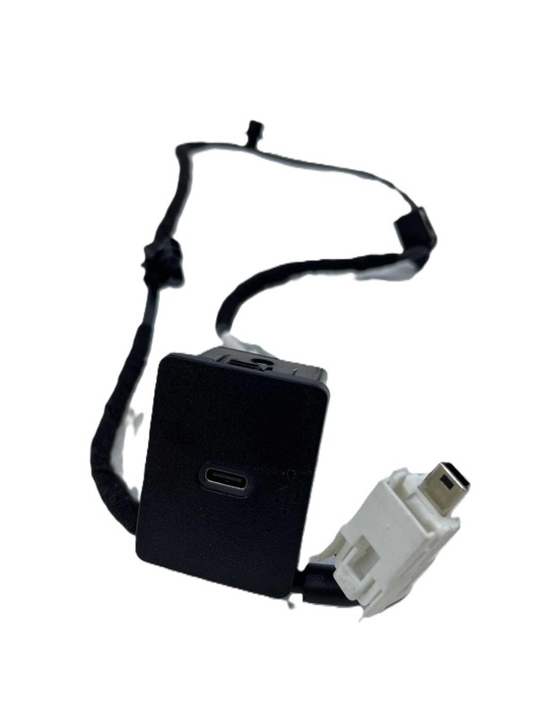 2020 Ford Escape Center ConsolePower Outlet Usb Single Port LJ6T14G671BA OEM