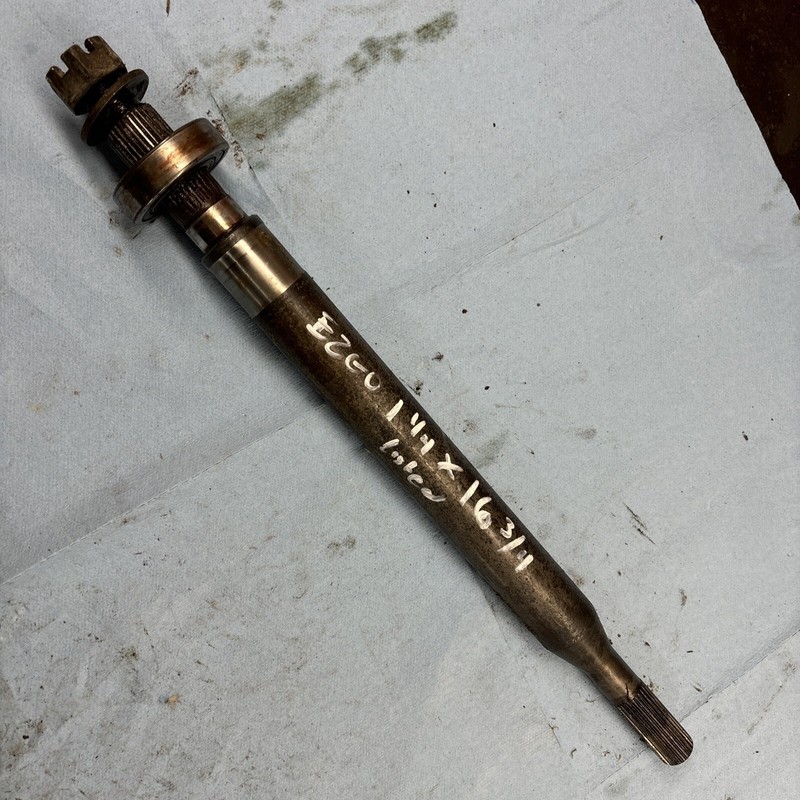 2000’s E-Z-GO Utility Golf Cart heavy Duty Axle 1 1/4 X 16 3/4”