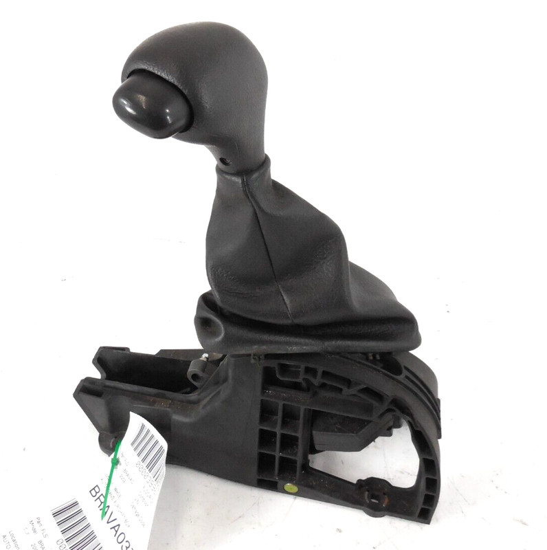 2002 Oldsmobile Bravada Automatic Transmission Floor Shifter W/ Boot & Knob OEM