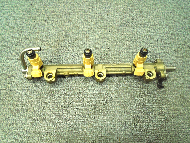 FUEL PIPE & INJECTOR (X3) 69J-13761-00 69J-13160-00 YAMAHA 2002-2010 200-225HP