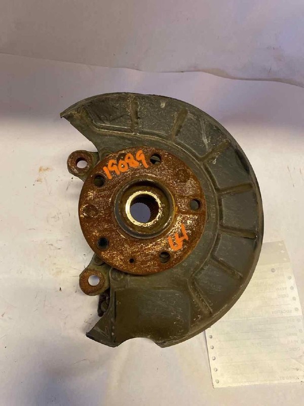 Spindle Knuckle Front VW PASSAT Left 12 13 14 15 16 17 18 19 20 21 22