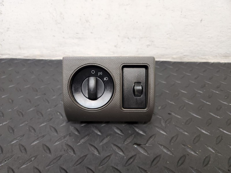 08-10 Ford F250SD F350SD Headlight & Dimmer Control Switch OEM 8C3Z-11654-AA