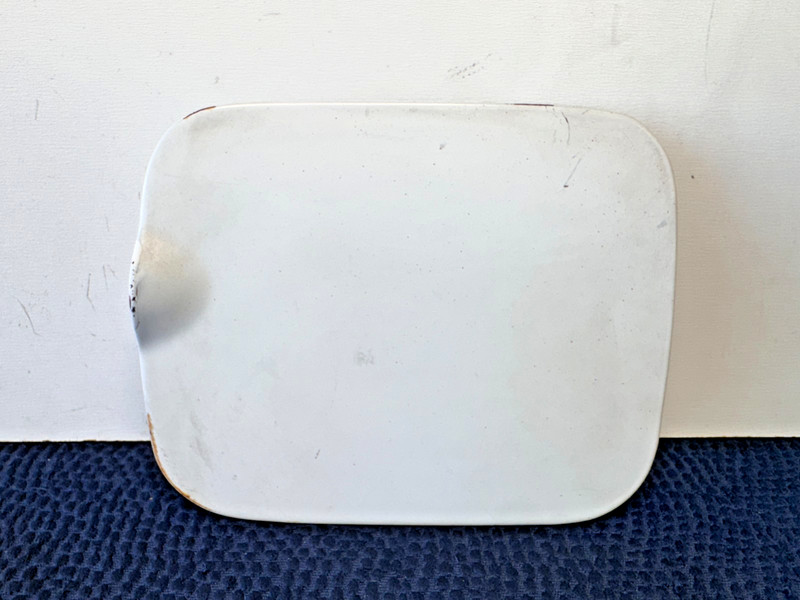 83–93 BMW E30 318i 325i M3 Fuel Gas Tank Flap Door Lid Fill In Alpine White OEM