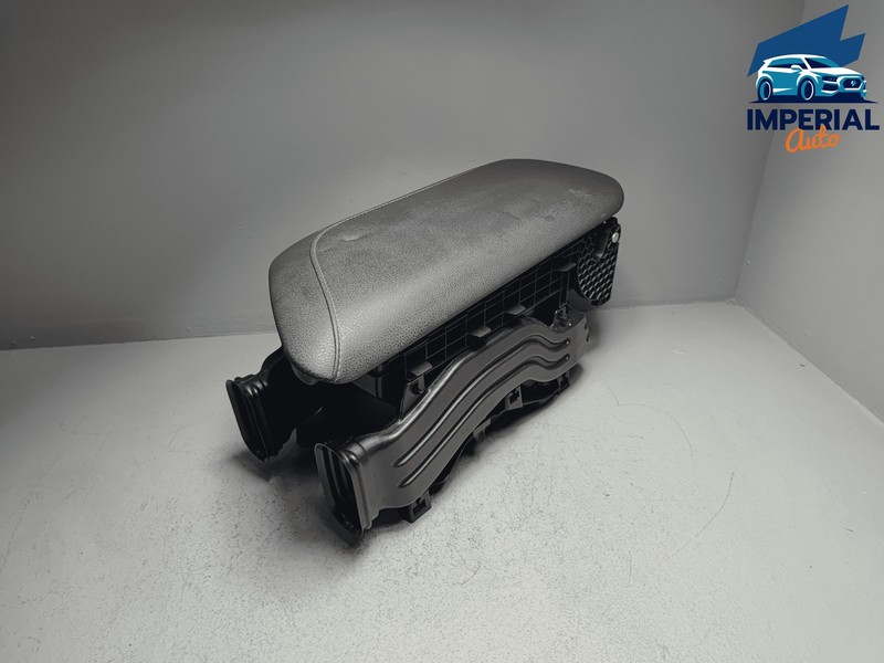 2018-2024 TOYOTA CAMRY XSE CENTER CONSOLE STORAGE COMPARTMENT TRAY & ARMREST OEM