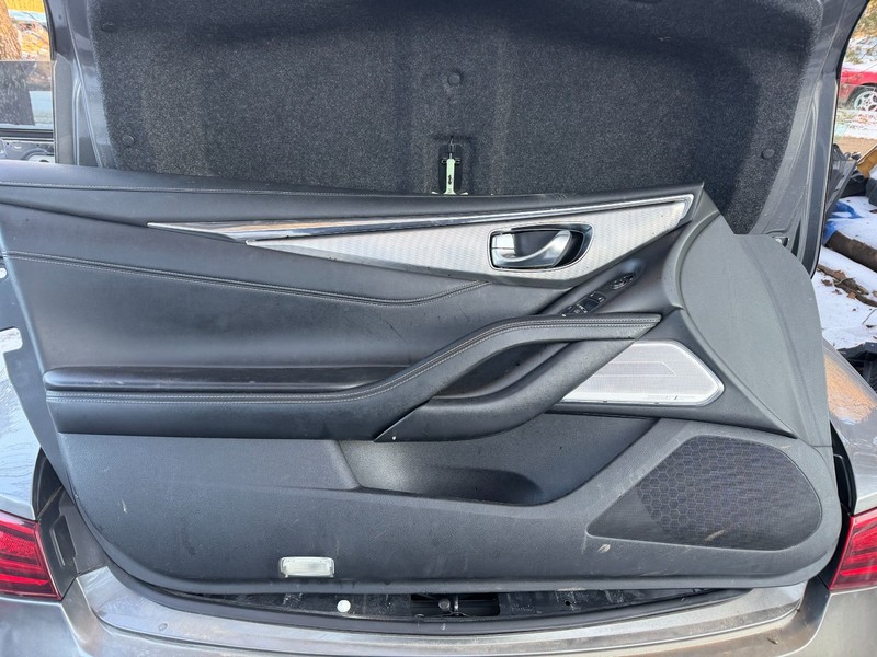 17-22 INFINITI Q60 LH DRIVER SIDE BLACK LEATHER DOOR PANEL CARD