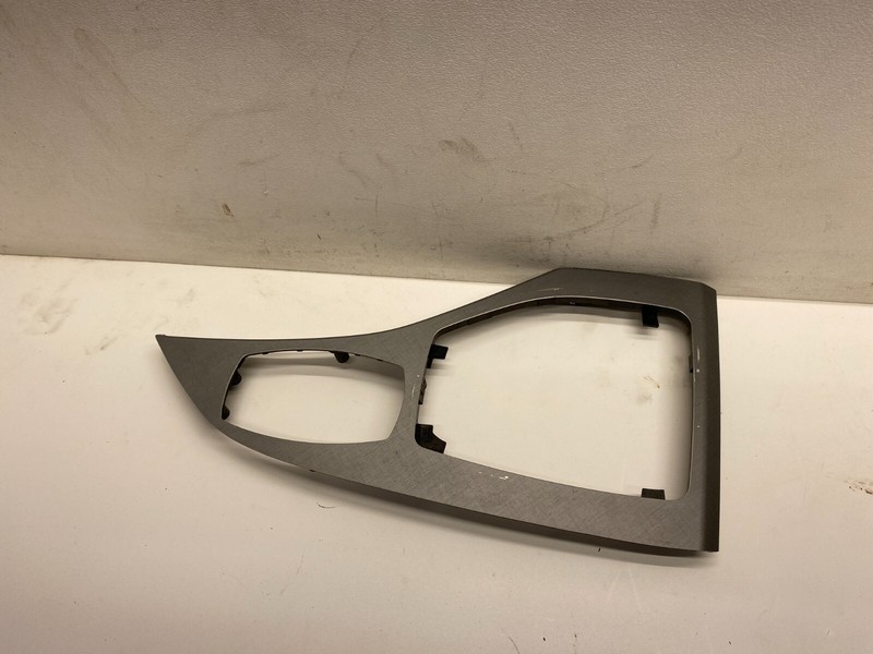 2012 -2015 BMW X1 CENTER CONSOLE SHIFTER SURROUND BEZEL TRIM SILVER OEM