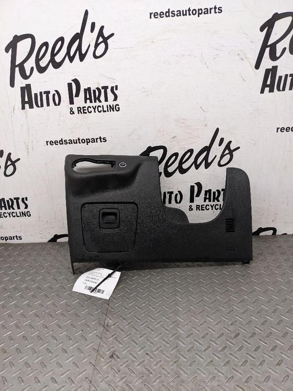 2014-2018 JEEP CHEROKEE LEFT DRIVERS SIDE KNEE BOLSTER TRIM DASH PANEL C 1169699