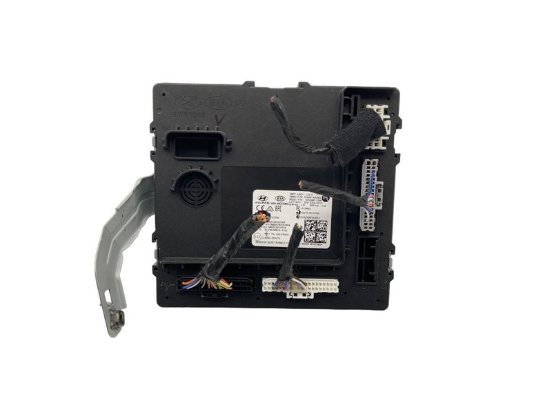 2021-2023 Hyundai Elantra Body Control Module