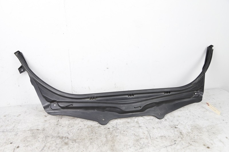 BMW 750 G11 G12 COWL GRILLE PANEL TOP FIREWALL VENT COVER TRIM OEM 2016 - 2020