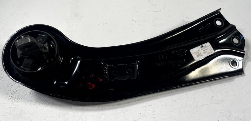 2022-2026 HYUNDAI TUCSON REAR RIGHT PASSENGER TRAILING CONTROL ARM 2.5L # 112033