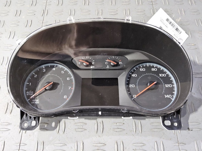 2019 Chevy Malibu Speedometer Instrument Cluster 1.5L MPH 1 Color Display