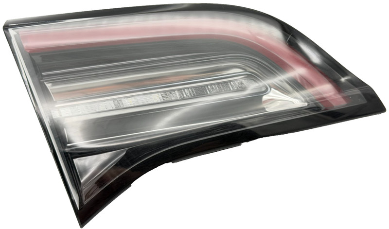 🔅2017-2023 TESLA MODEL 3 OEM. TAIL LAMP ASSEMBLY - LIFTGATE - TRUNK SAE - LEFT