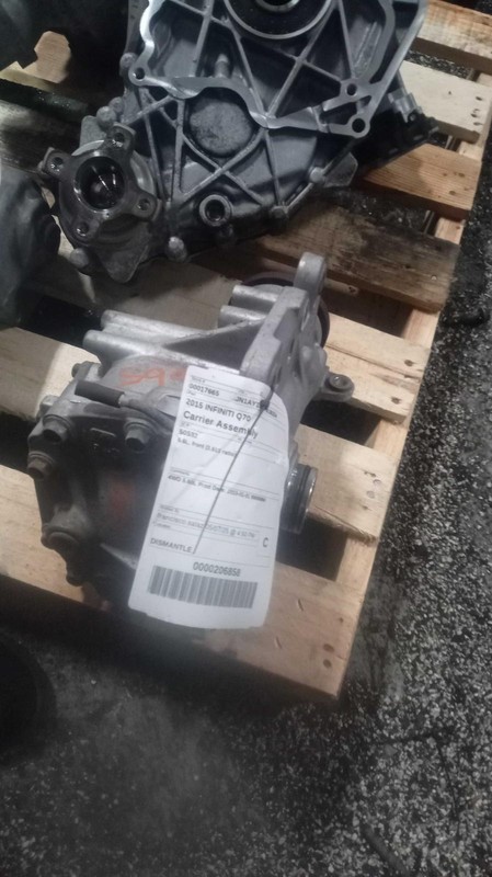 Used Differential Carrier Assembly fits: 2015 Infiniti Q70 front 2.611 ratio Gra