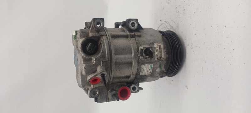 16-'18 KIA SORENTO AC Compressor 3.3L 76k miles OEM