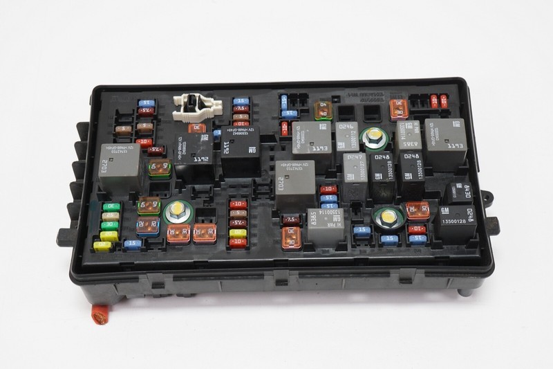 CHEVROLET CRUZE Engine Fuse Box Relay Junction Box OEM 2013 2014