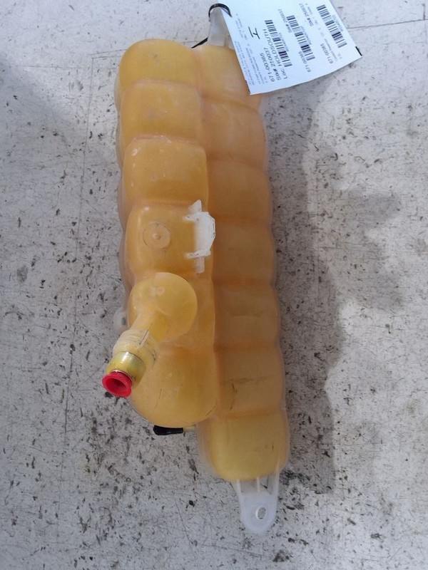 Coolant Reservoir Fits 15-23 FORD F150 PICKUP 3405703