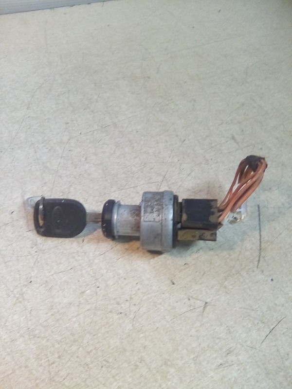 2009 Peterbilt 388 Pollak Ignition W/ Key