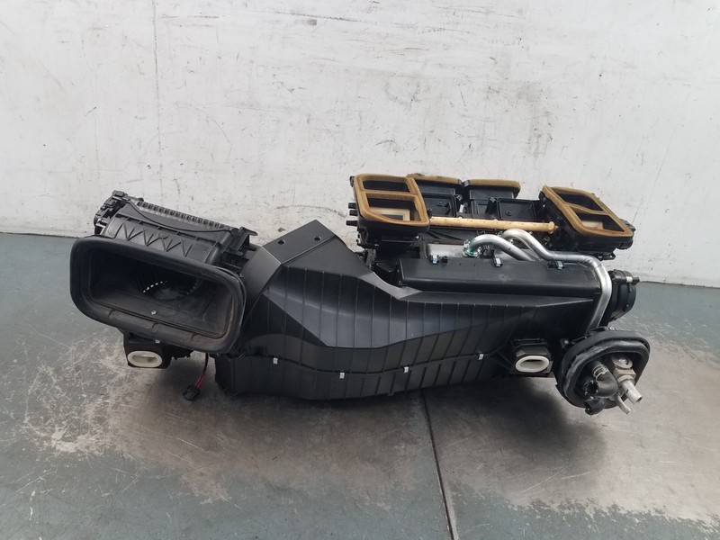 2008 Mercedes Benz AMG C 63 HVAC Unit #9566 K2