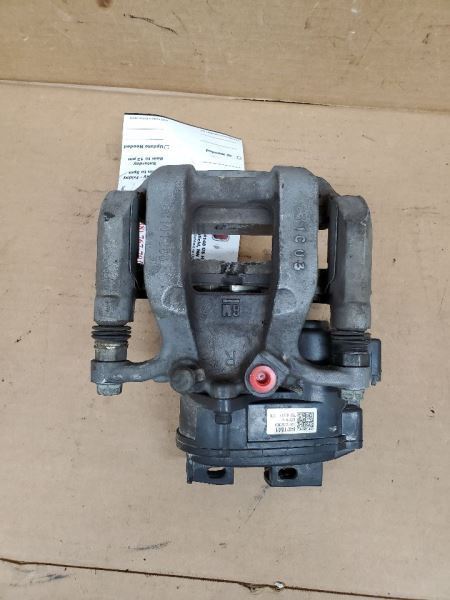 Passenger Right Caliper Rear Fits 17-20 ACADIA 270315