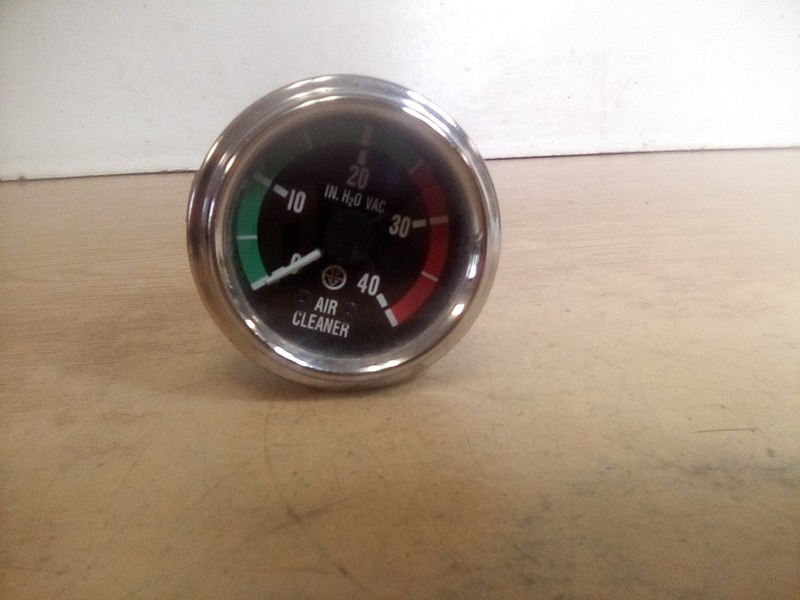 Peterbilt Air Cleaner Gauge 2"