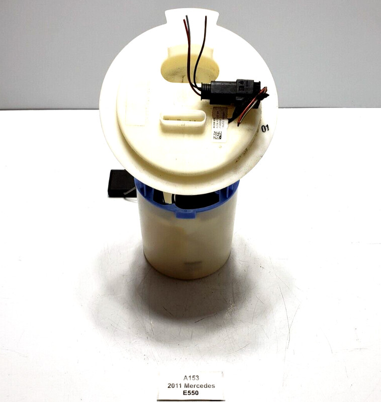 ✅ 2010-2011 OEM Mercedes A207 E550 E350 Right Passenger Side Fuel Gas Pump
