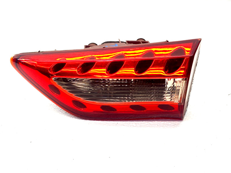 09-12 INFINITI FX35 FX37 REAR RIGHT INNER TAIL LIGHT OEM A0.48