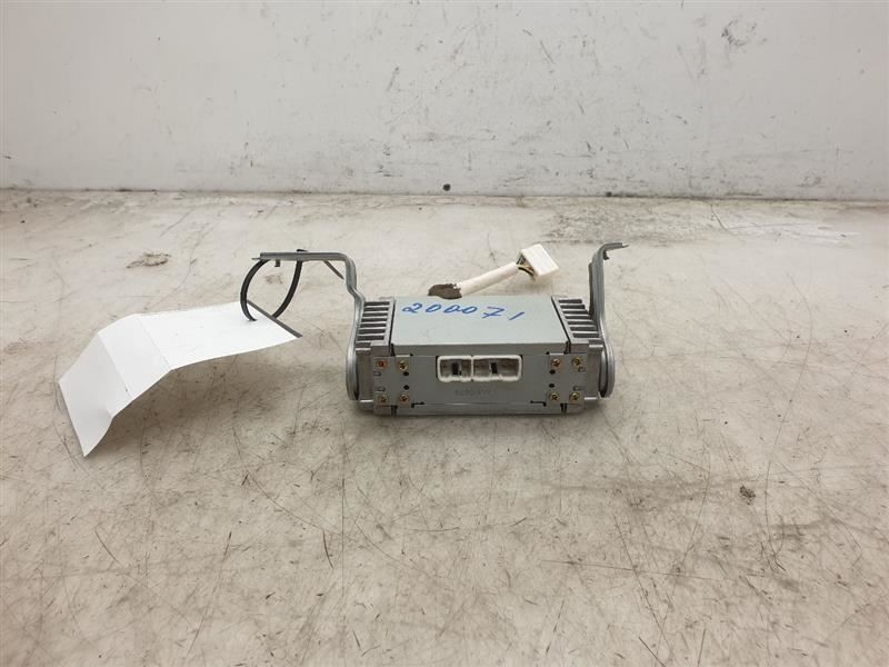 99-02 TOYOTA 4RUNNER RADIO/STEREO AUDIO AMPLIFIER UNIT ASSEMBLY
