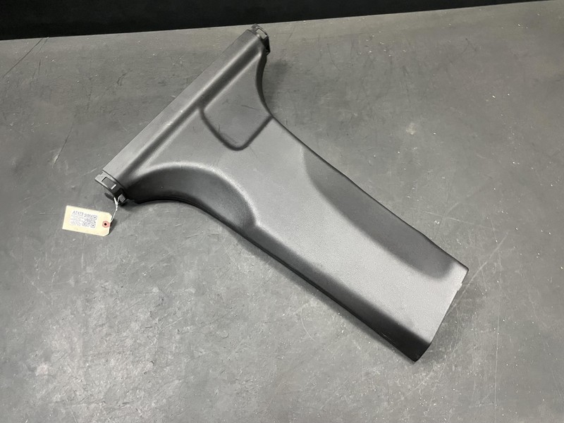 Center Right B Pillar Lower Trim Panel 2018 Acura MDX 84121-TZ5-A01ZB 2014 -2020