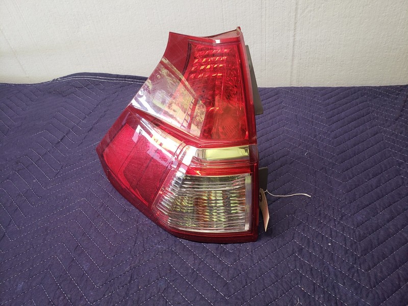 Left Driver Tail Light Lower 2015-2016 HONDA CR-V OEM