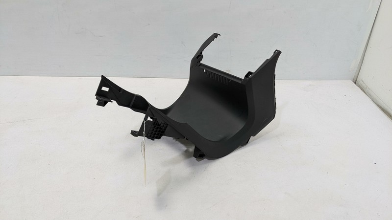 Center Console Storage Tray 39823331 31389138 2016 Volvo V60 2015 2017 2018