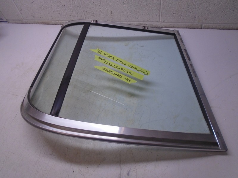 Z7 1992 178 Monte Carlo CobiaBoat Windshield Driver STB Right