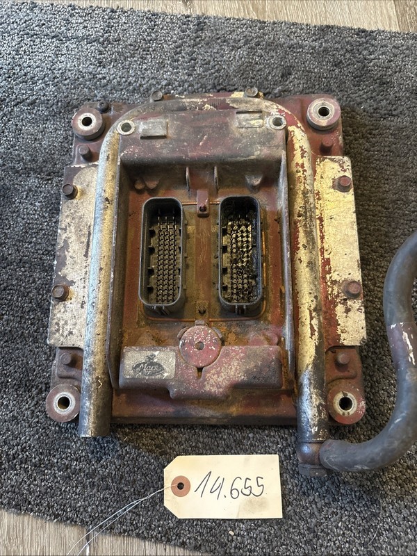 MACK DIESEL ENGINE CONTROL MODULE 21358126 P02