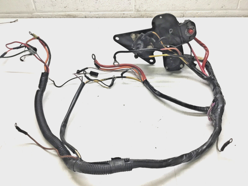 W5c 84-98422A8 Mercruiser Engine Motor Wiring Wire Harness 2.5 3.0