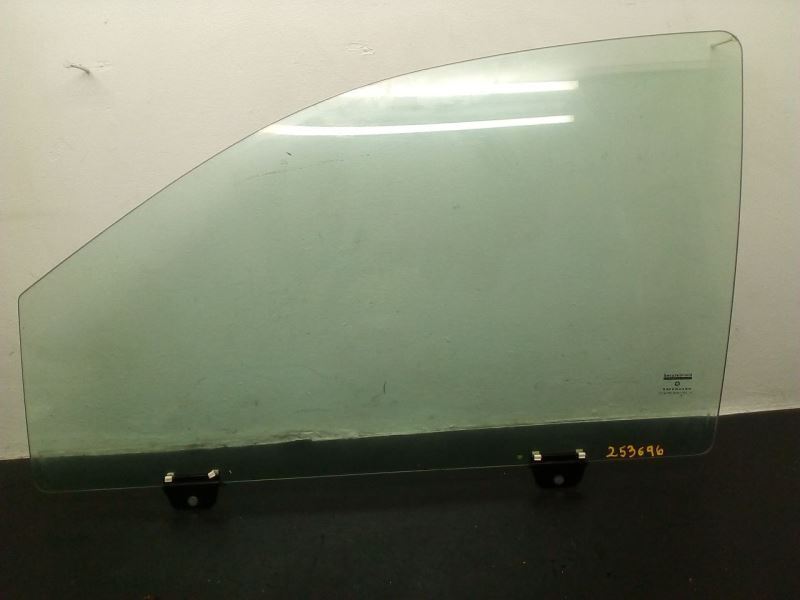 04-09 Dodge Durango Front Left Driver Door Glass Window OEM 55362083AB
