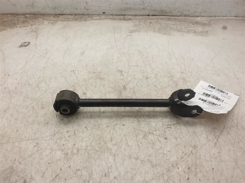 18-19 TOYOTA CAMRY DRIVER SIDE REAR LOWER CONTROL LOCATING ARM ASSEMBLY