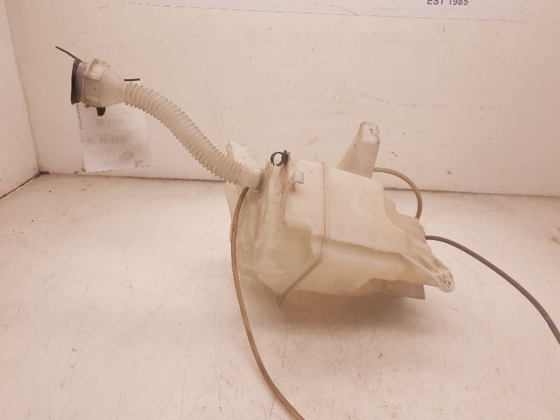 06-07 TOYOTA RAV4 LIMITED WINDSHIELD WASHER RESERVOIR ASSEMBLY