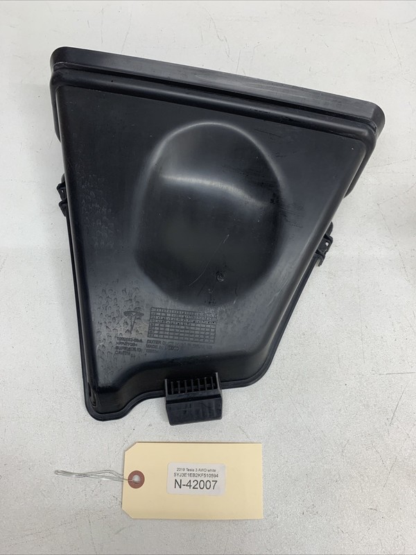 ⚡️TESLA MODEL 3 HVAC THERMAL HEATER AIR INLET TUBE PLENUM 1092162-00-A 42007 M14