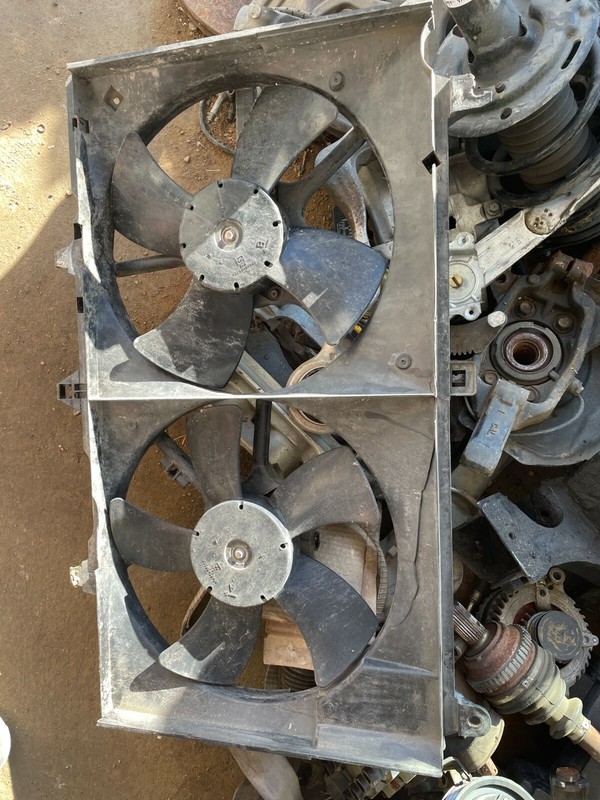 03-07 INFINITI G35 NISSAN 350Z ENGINE COOLING MOTOR FAN ASSEMBLY