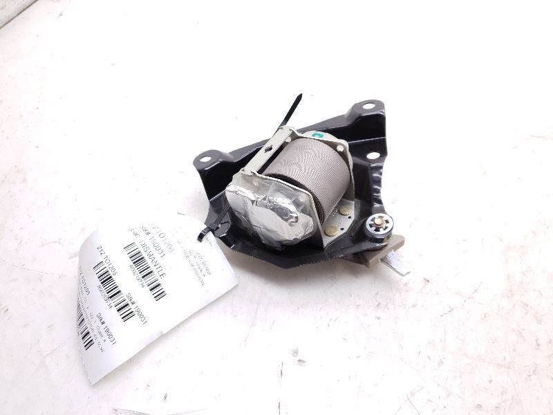 2006 TOYOTA SIENNA LE REAR CENTER MOUNTED SEAT BELT ASSEMBLY